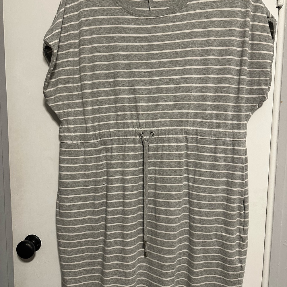 Rafaella Heather Gray and White Striped Top
